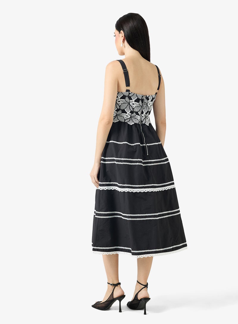 Just Me Floral Appliqué Midi Dress - Image 2